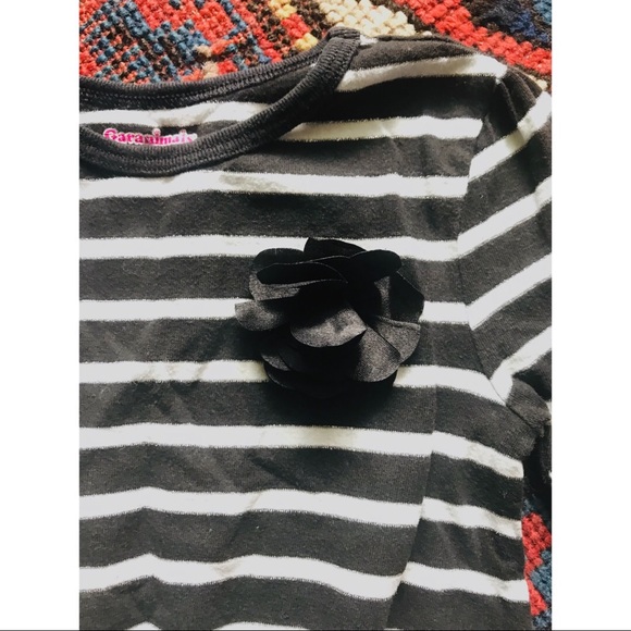 FREE* with purchase! Striped flower t-shirt! - Picture 3 of 5